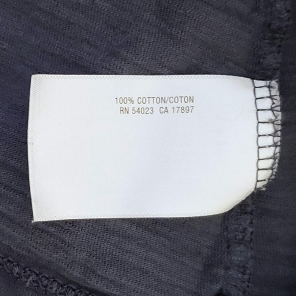 🆓 Old Navy Button-Front Cap Sleeve Tee - Picture 4 of 6